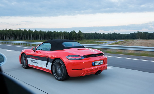 Porsche Driving Experience Минск